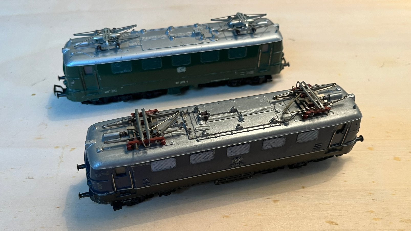 2 Marklin elektrische locs, Hobby en Vrije tijd, Wisselstroom, Gebruikt, Locomotief, Ophalen of Verzenden