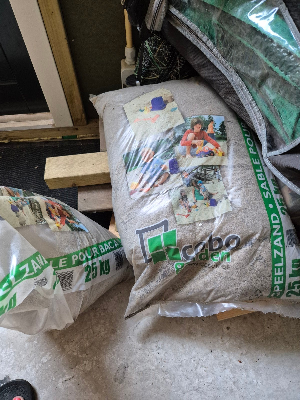 2 zaken speelzand 50 kg in totaal (gratis af te halen), Ophalen, Nieuw