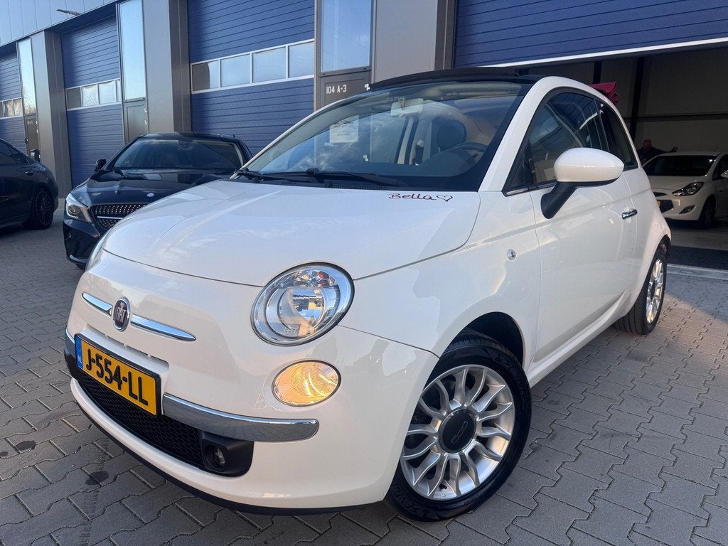 Fiat 500 C 0.9 TwinAir Lounge Cabriolet parkeersensoren !, Auto's, Euro 5, 31 €/maand, Cabriolet, Wit