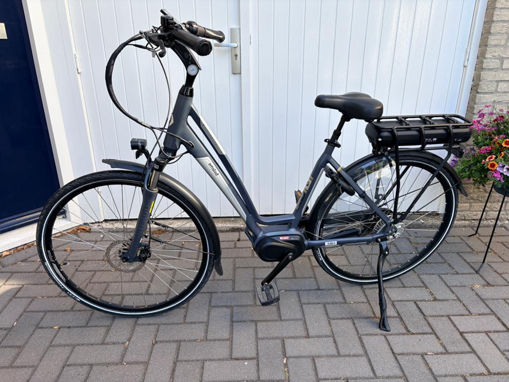 Nette Amslod elektrische fiets 600watt middenmotor weinig km, 47 tot 50 cm, Ophalen of Verzenden, Zo goed als nieuw, Batavus