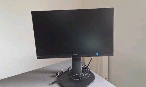 Monitor Philips Brilliance 241B7Q - full HD-24 inch, Computers en Software, Ophalen, Philips, IPS, Zo goed als nieuw