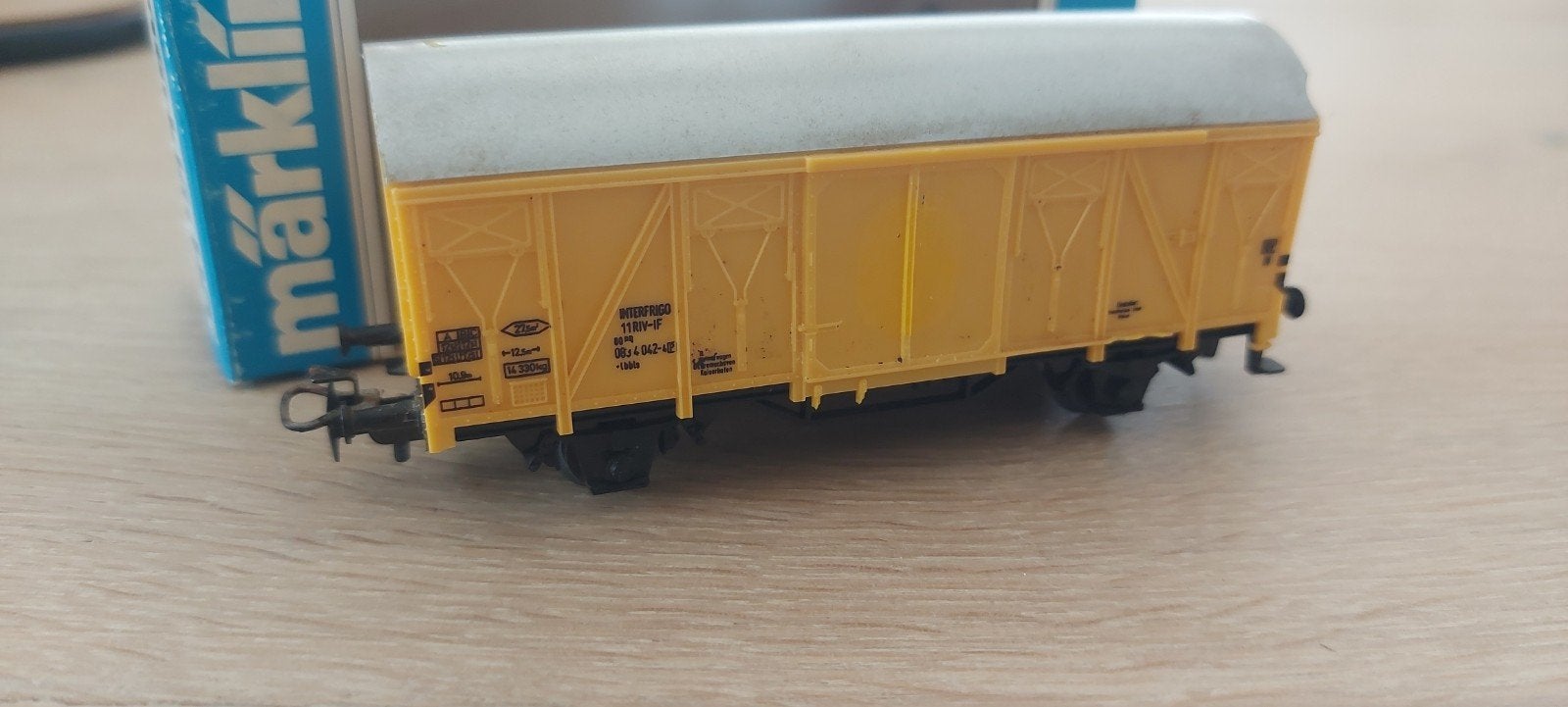 Märklin DB gesloten goederenwagen artnr 4414 in ovp, Wisselstroom, Wagon, Ophalen of Verzenden, Zo goed als nieuw