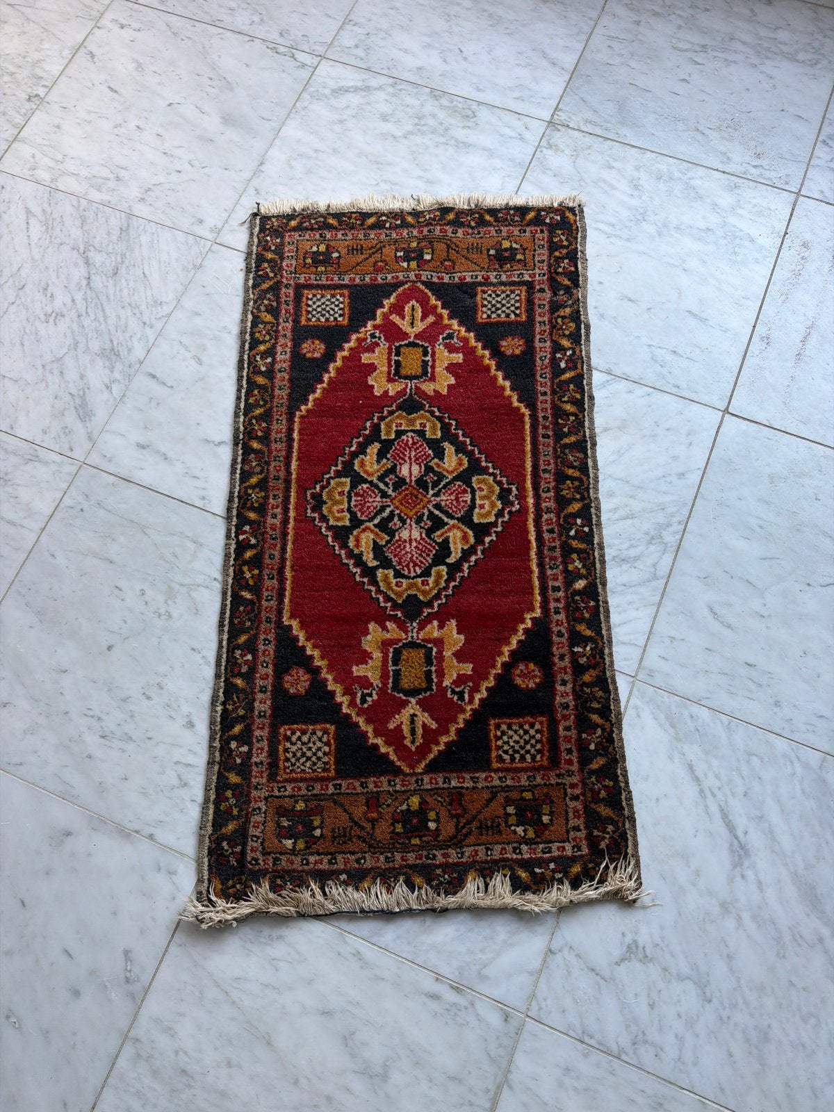Vintage Oosters Tapijt - Rood/Zwart - 51x100 cm, Ophalen, Gebruikt, 50 tot 100 cm, Rechthoekig