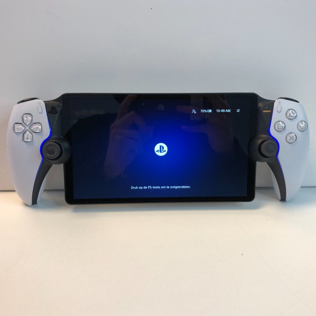 Foto 2 van Sony Playstation Portal wit | Nette staat!