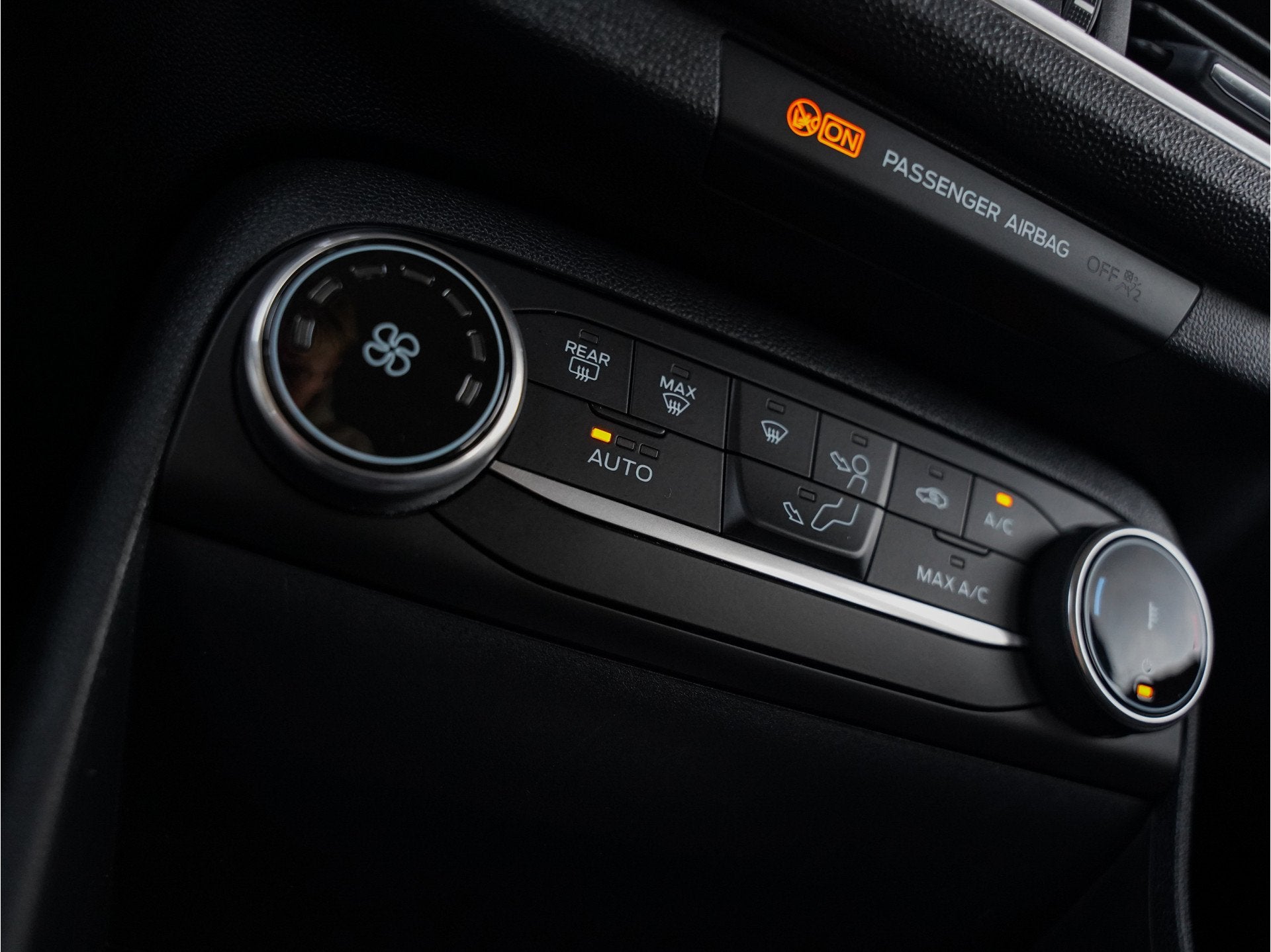Foto 40 van Ford Fiesta 100pk EcoBoost Titanium |Climate Control |Apple
