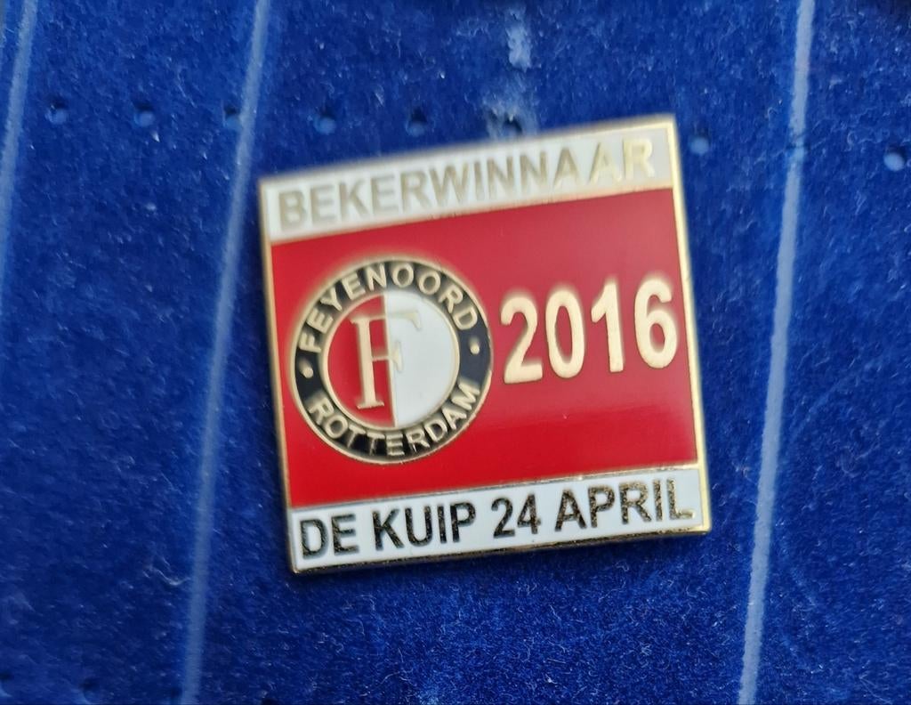 Feyenoord Bekerwinnaar 2016 Speldje - De Kuip, Ophalen of Verzenden, Feyenoord