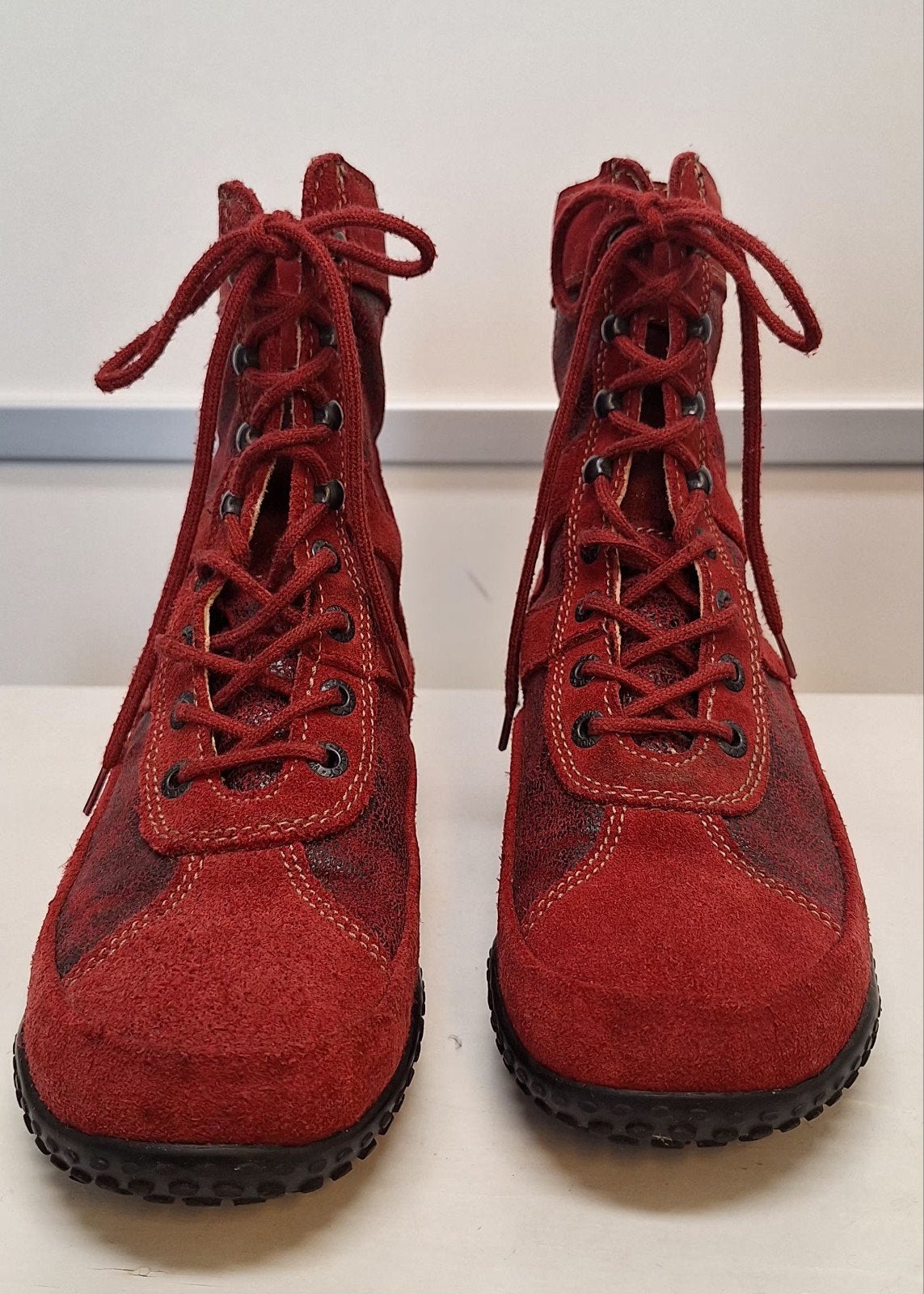 Wolky "Downforce" rode suède veterschoenen, maat 37, Wolky, Lage of Enkellaarzen, Ophalen of Verzenden, Zo goed als nieuw