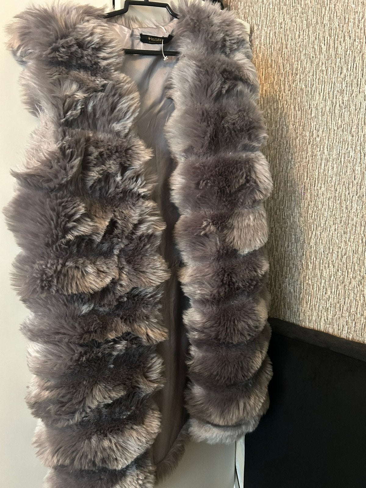 Mooi dames winter bodywarmer /bontjas, Kleding | Dames, Bodywarmers, Ophalen of Verzenden, Zo goed als nieuw, Maat 38/40 (M)