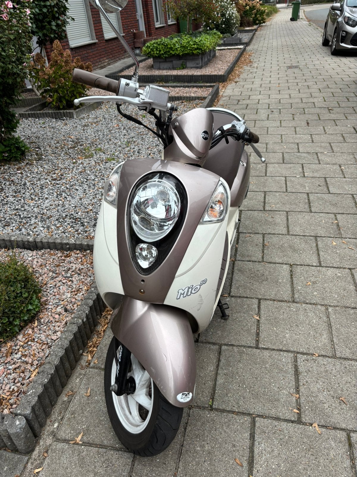 Sym mio 50 ruilen/kopen, Ophalen, Zo goed als nieuw, Benzine, Mio