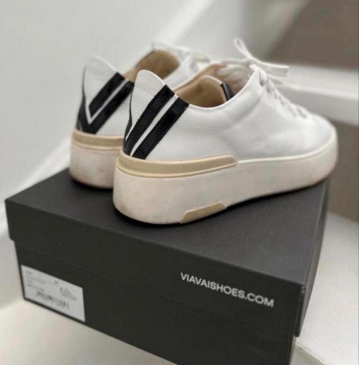 Via Vai Jessy sneakers wit met zwarte strepen, Wit, Ophalen of Verzenden, Sneakers of Gympen, Zo goed als nieuw
