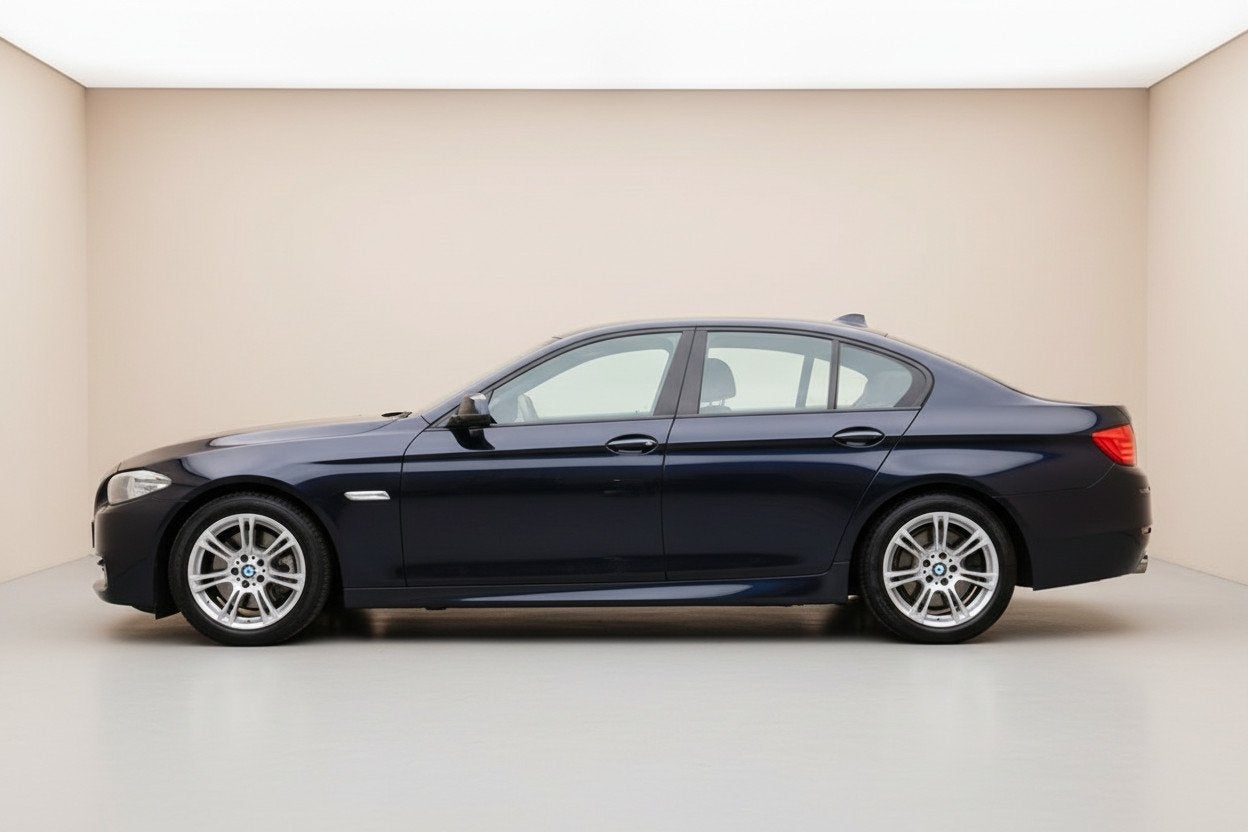 BMW 5-serie 520i Executive M-PAKKET NL-AUTO NAP!, Automaat, Gebruikt, 4 cilinders, 2000 kg