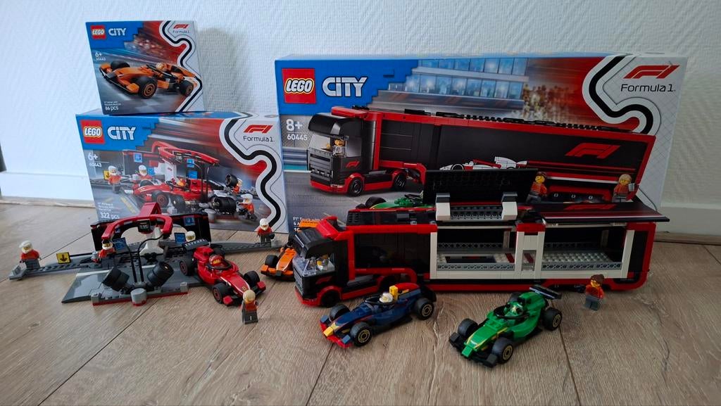 Lego City Formule 1 - 3 Complete Sets met Boekjes & Doos, Ophalen of Verzenden, Zo goed als nieuw, Complete set, Lego