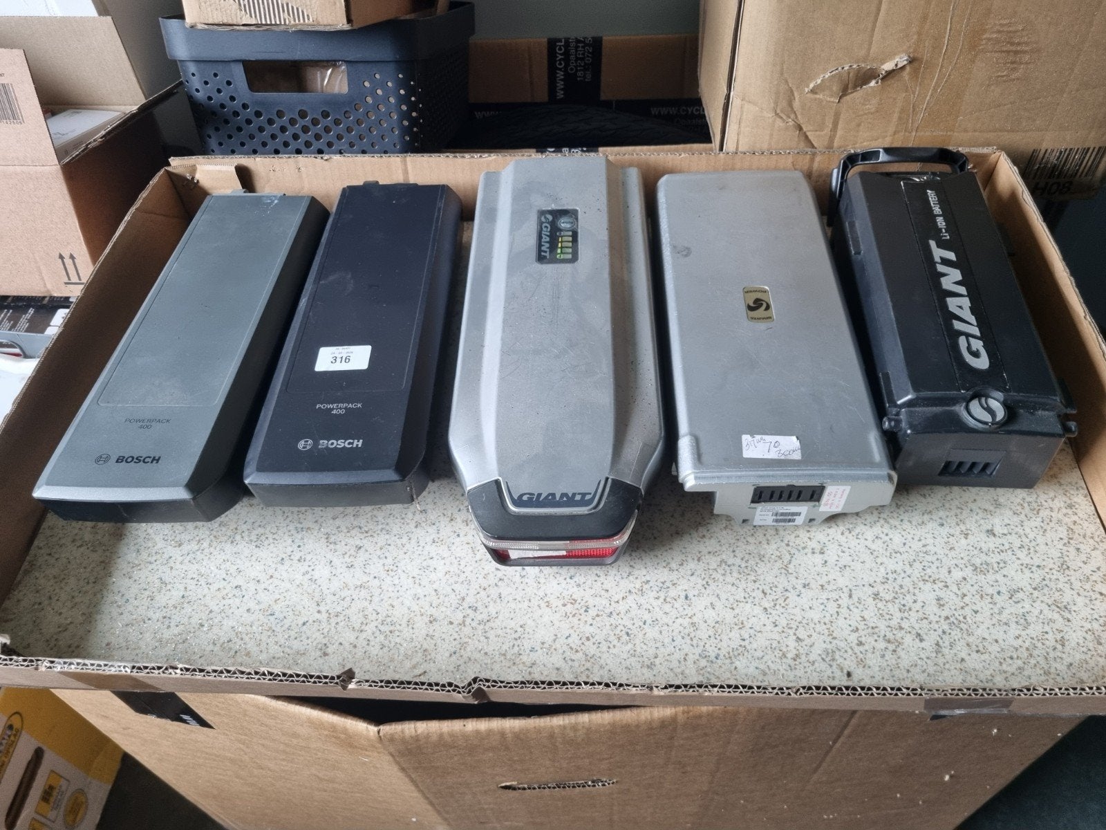 partij fiets accu ,s giant twist , sparta, bosch power pack, Fietsen en Brommers, Gebruikt
