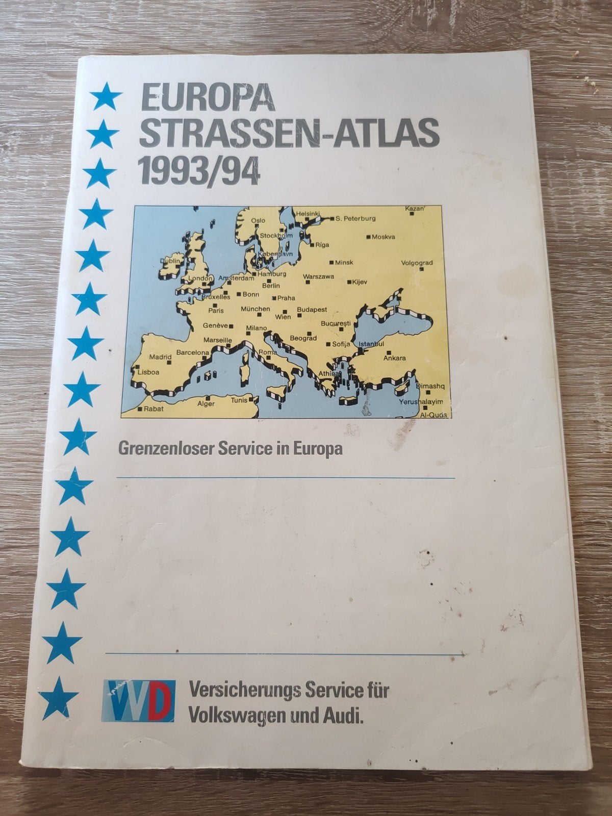 Europa Strassen-Atlas 1993/1994 - Volkswagen en Audi, Boeken, Atlassen en Landkaarten, Ophalen of Verzenden, Gelezen, Overige atlassen