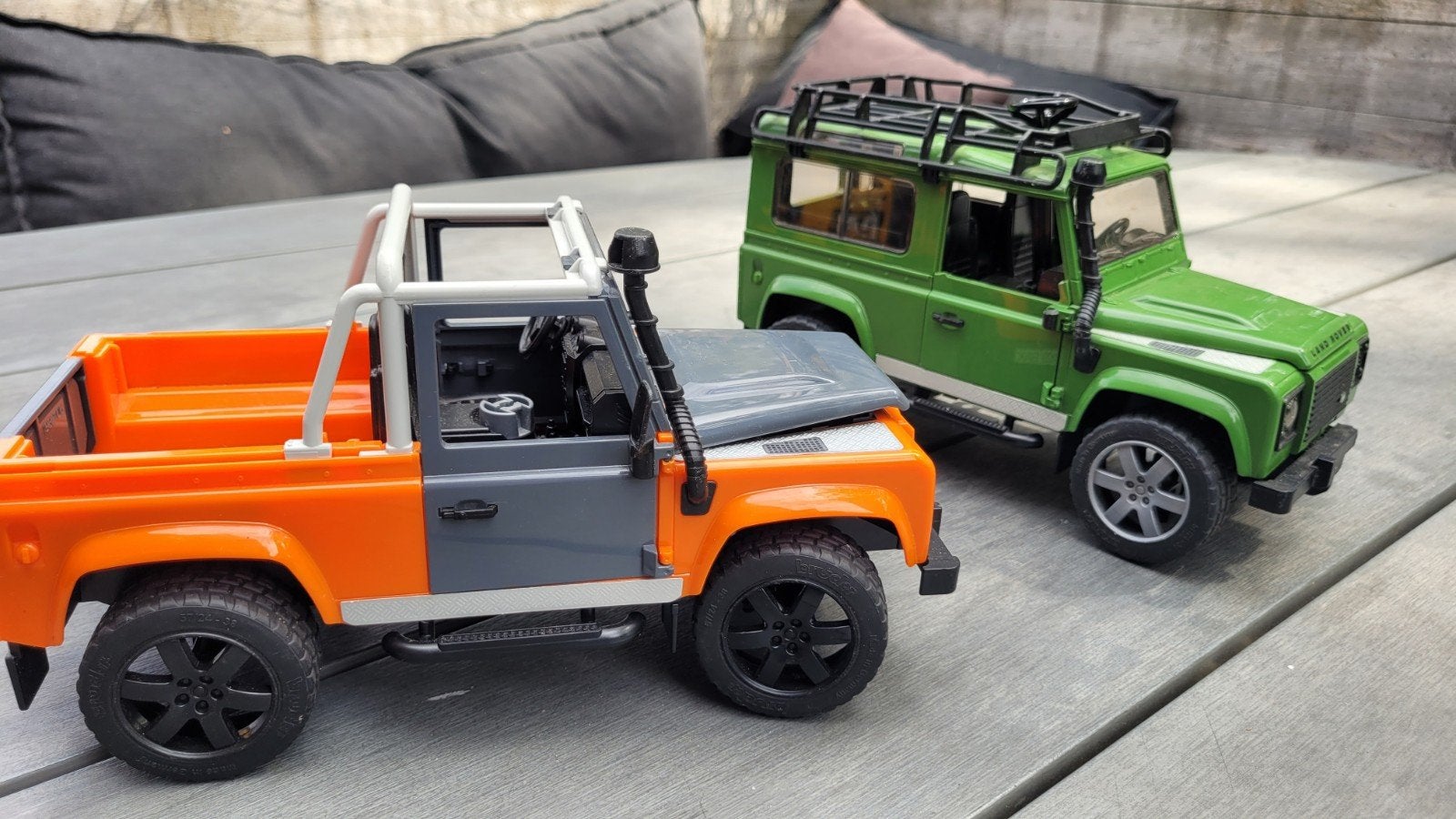 Bruder Land Rover met paardentrailer, Ophalen of Verzenden, Gebruikt