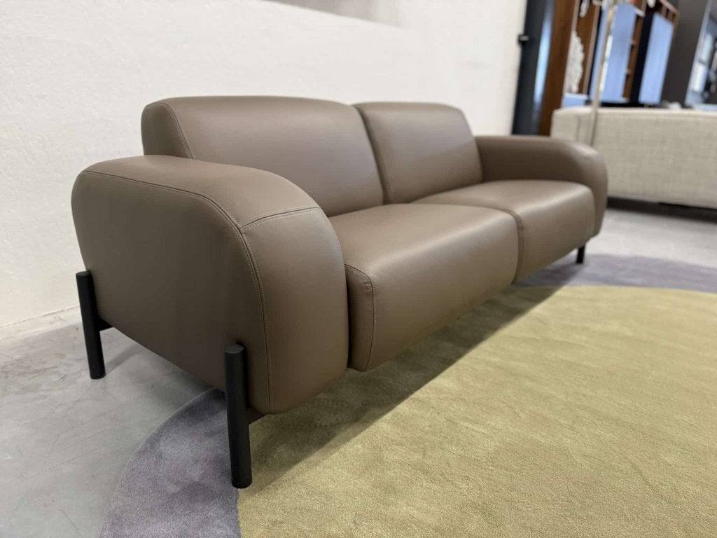 Nieuw Harvink de Baai 2,5 Zits bank bruin leer design 214, Huis en Inrichting, Harvink, Ophalen of Verzenden, Rechte bank, 200 tot 250 cm