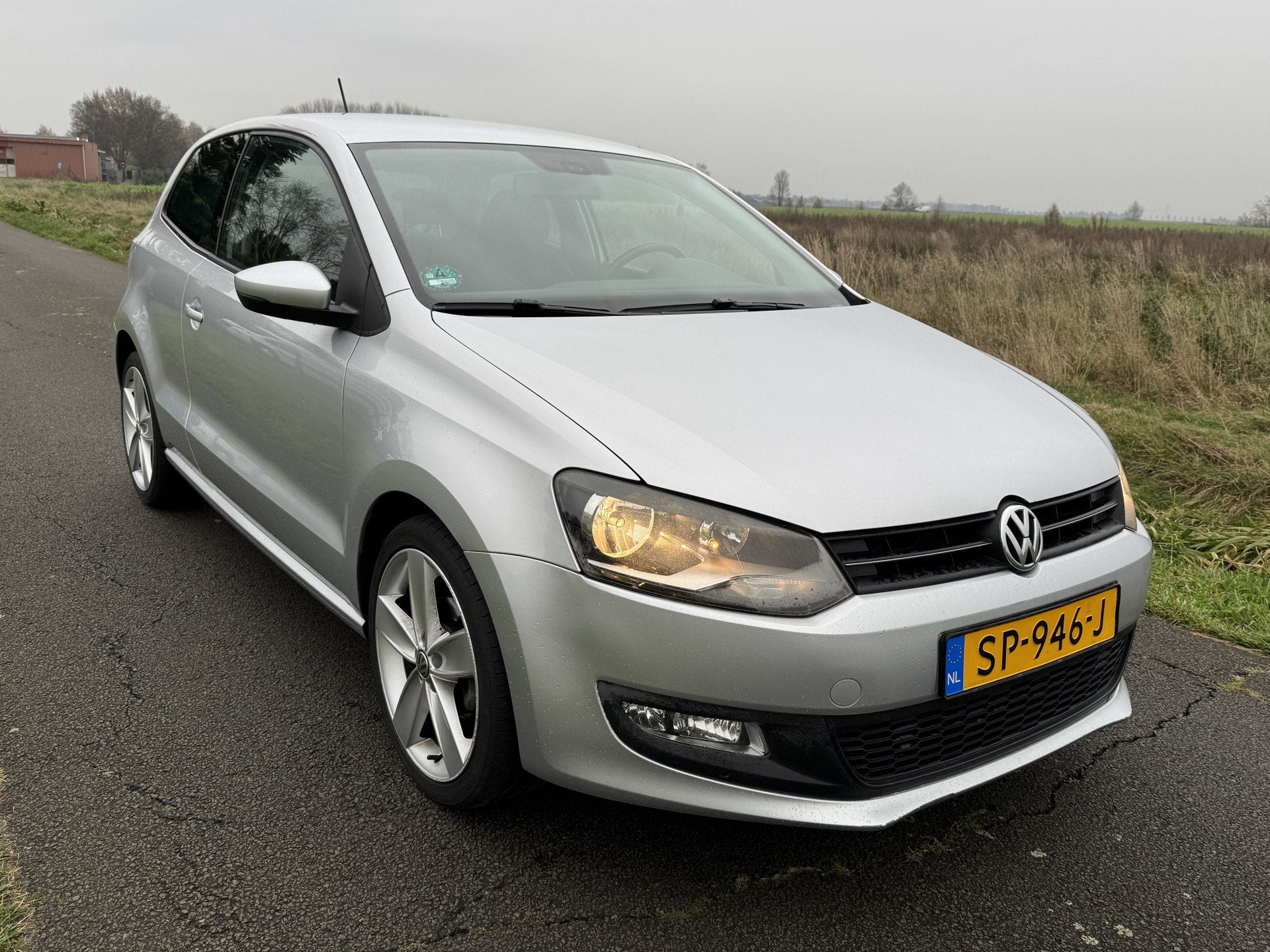 Volkswagen Polo 1.4-16V Highline Airco/Cruise/PDC/AUTOMAAT/N, Euro 5, Zwart, 4 cilinders, Bedrijf