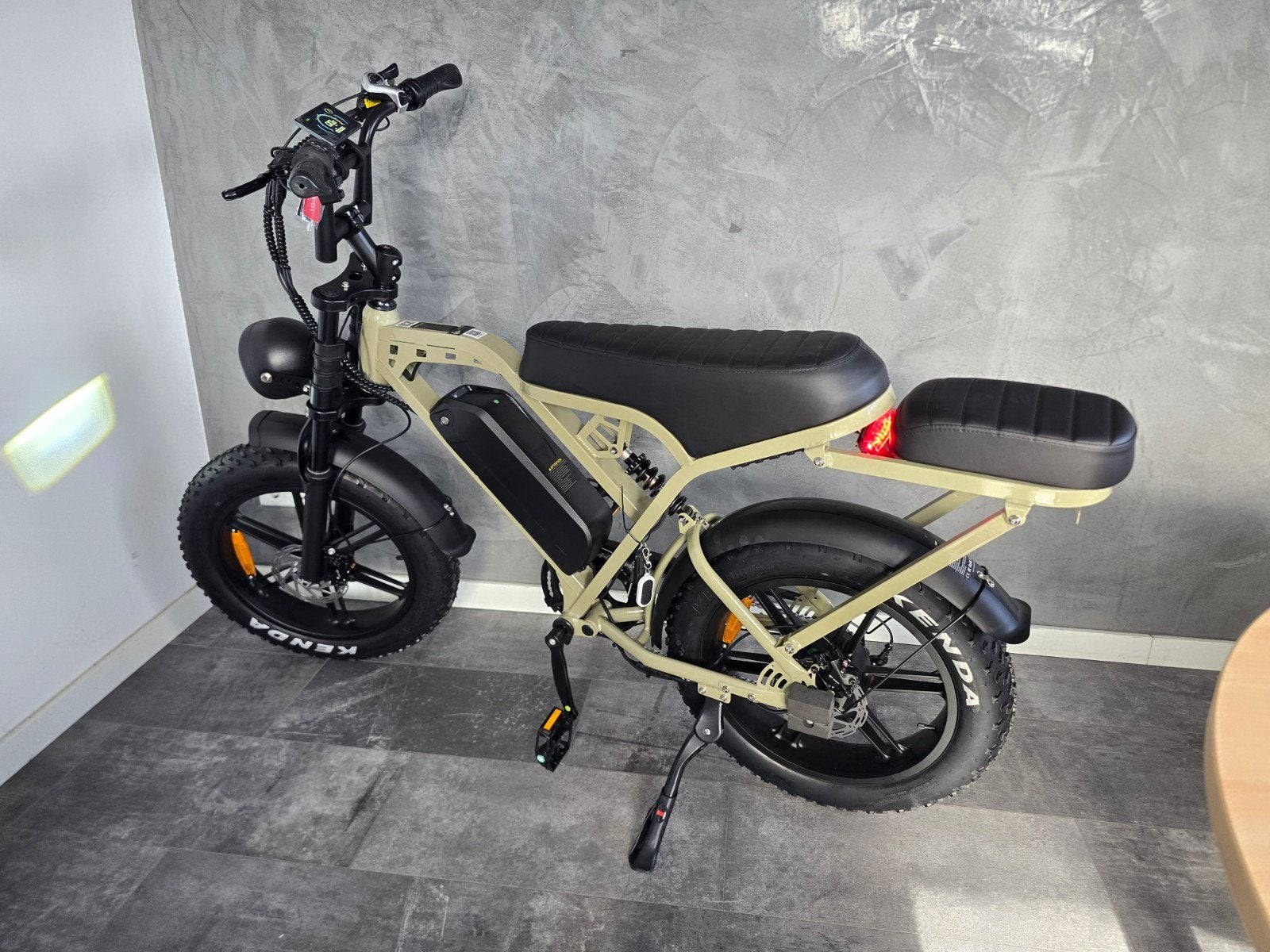 Fatbike V20 Pro - 8 kleuren nieuwste custom  gratis Rijklaar