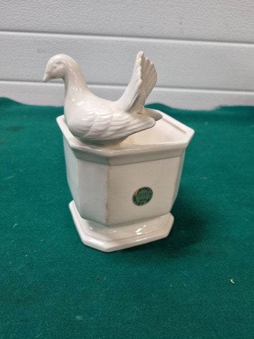 Bloempot royal delft wit met duif, Ophalen of Verzenden, 'T Olde Gre-j, Info@toldegrej.nl, Endepoelstraat 20f Didam