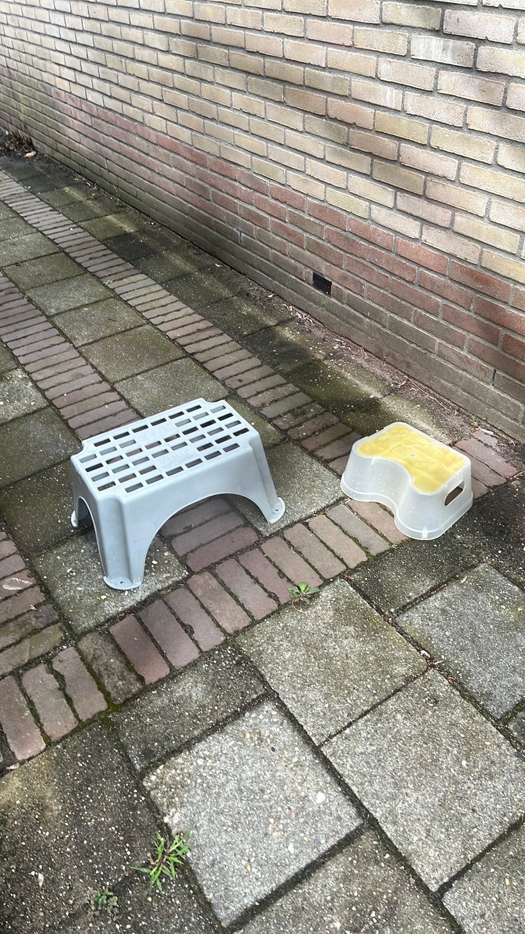 Opstapjes 2 voor oa in huis en camping. Gratis, Ophalen, Zo goed als nieuw