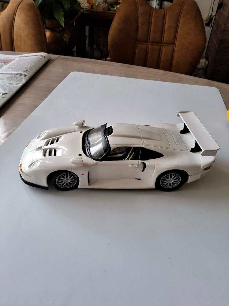 Porsche 911 gt1 RUILEN, Hobby en Vrije tijd, Modelauto's | 1:18, Ophalen of Verzenden