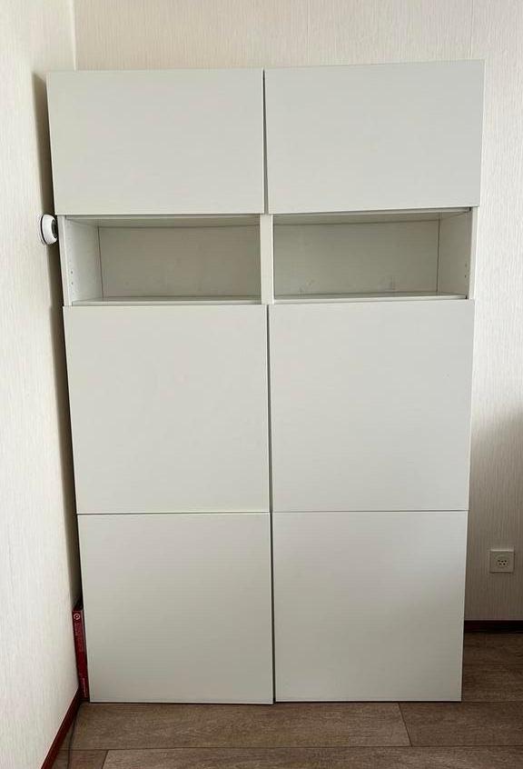 Opberger met deuren besta ikea kast, Huis en Inrichting, Kasten | Kledingkasten, 100 tot 150 cm, Ophalen of Verzenden, Zo goed als nieuw