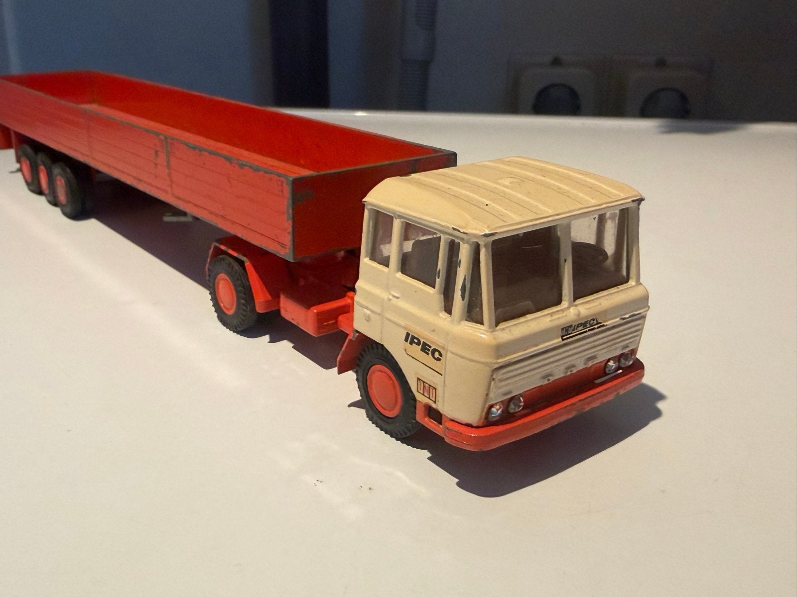 Lion car  DAF IPEC vrachtwagen met oplegger, Ophalen of Verzenden, Gebruikt, Bus of Vrachtwagen, Lion Toys