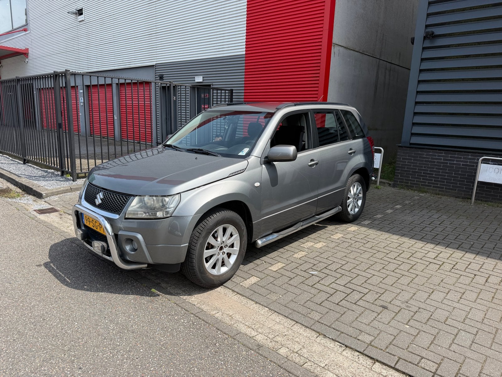 Suzuki Grand Vitara 2.0 5D 2006 Grijs, Auto's, Suzuki, Particulier, Grand Vitara, Benzine, E, SUV of Terreinwagen, Handgeschakeld
