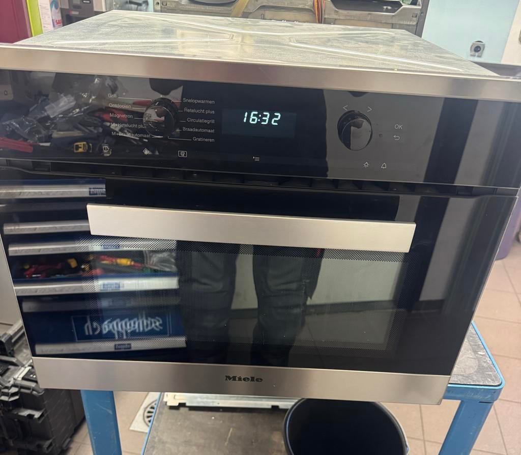 Miele H6200BM combimagnetron, Ophalen, Combimagnetron, Gebruikt, 60 cm of meer