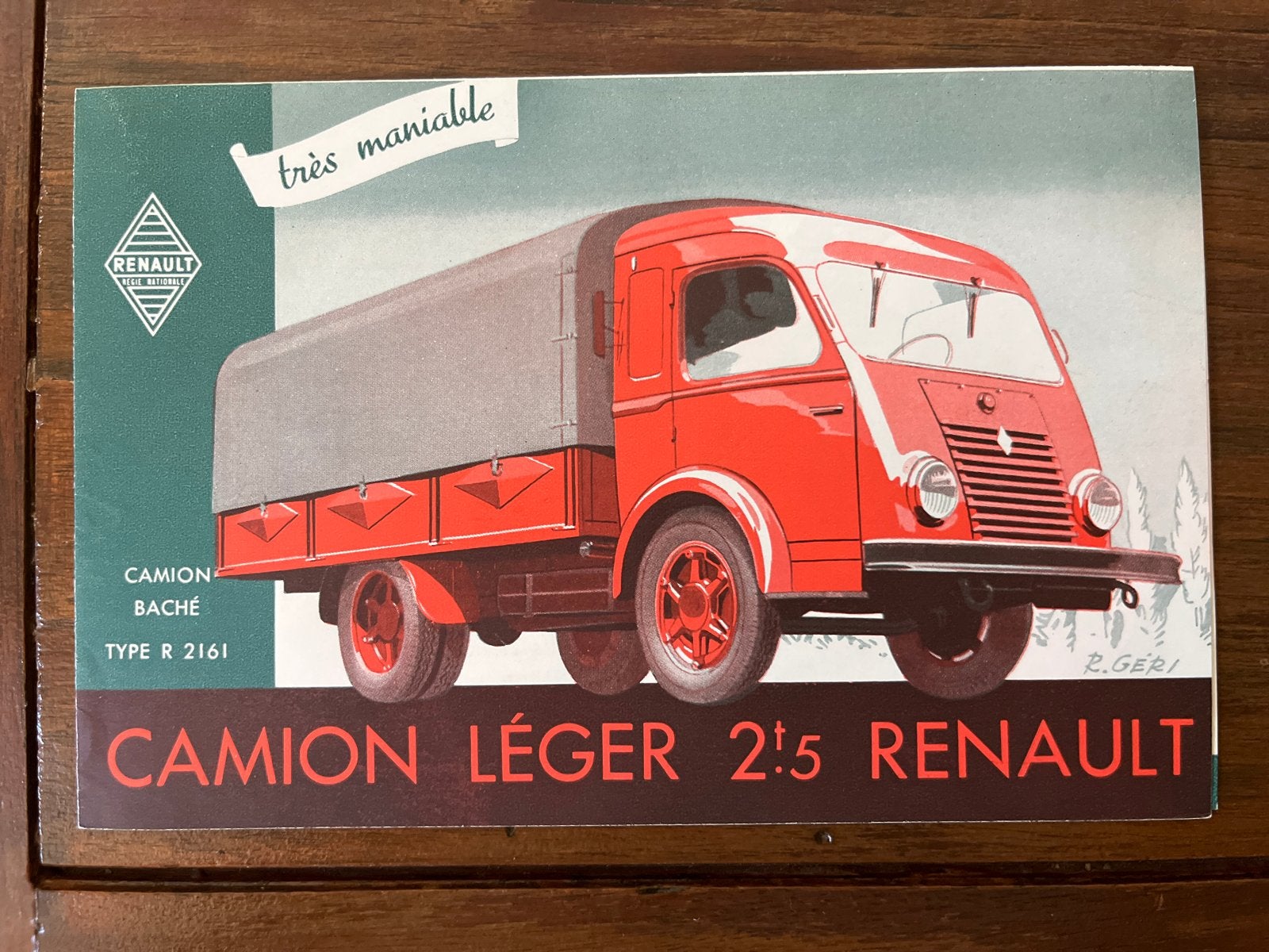 Zeldzame Renault Camion Léger 2t5 brochure - Onbeschadigd, Ophalen of Verzenden, Zo goed als nieuw, Renault