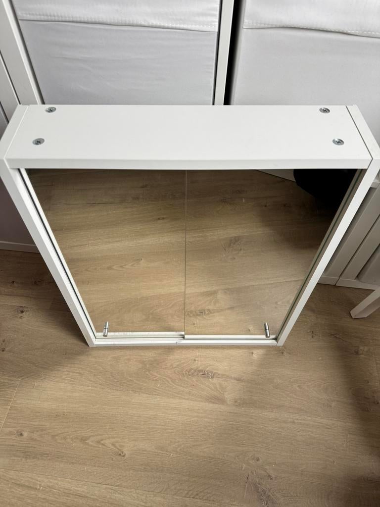 Badkamer spiegel in top staat, Ophalen, Minder dan 50 cm, Spiegelkast, Zo goed als nieuw