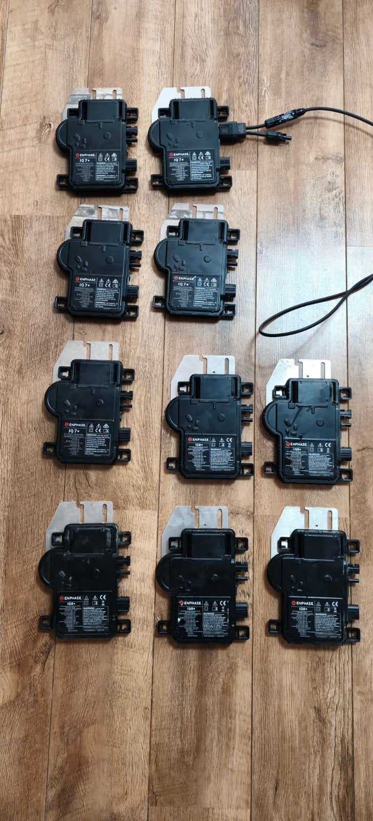 5x Enphase IQ7+ en 5x IQ8+ Micro-omvormers kort gebruikt, Ophalen of Verzenden, Gebruikt, Overige typen, 200 wattpiek of meer