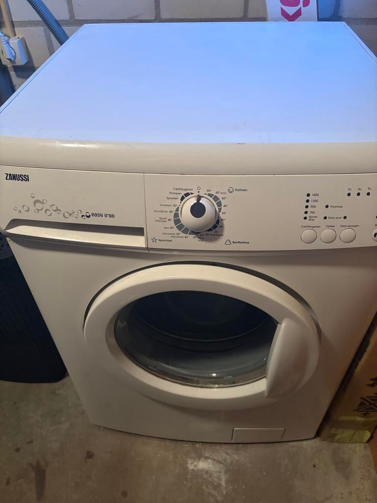 Zanussi Easy Iron ZWG5145 Wasmachine - Ideaal voor starter, Ophalen, Gebruikt, Voorlader, 85 tot 90 cm
