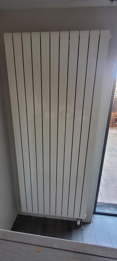 Aluminium design radiatoren, Faral Prestige wit, Ophalen, Hoog rendement (Hr), Radiator, Zo goed als nieuw