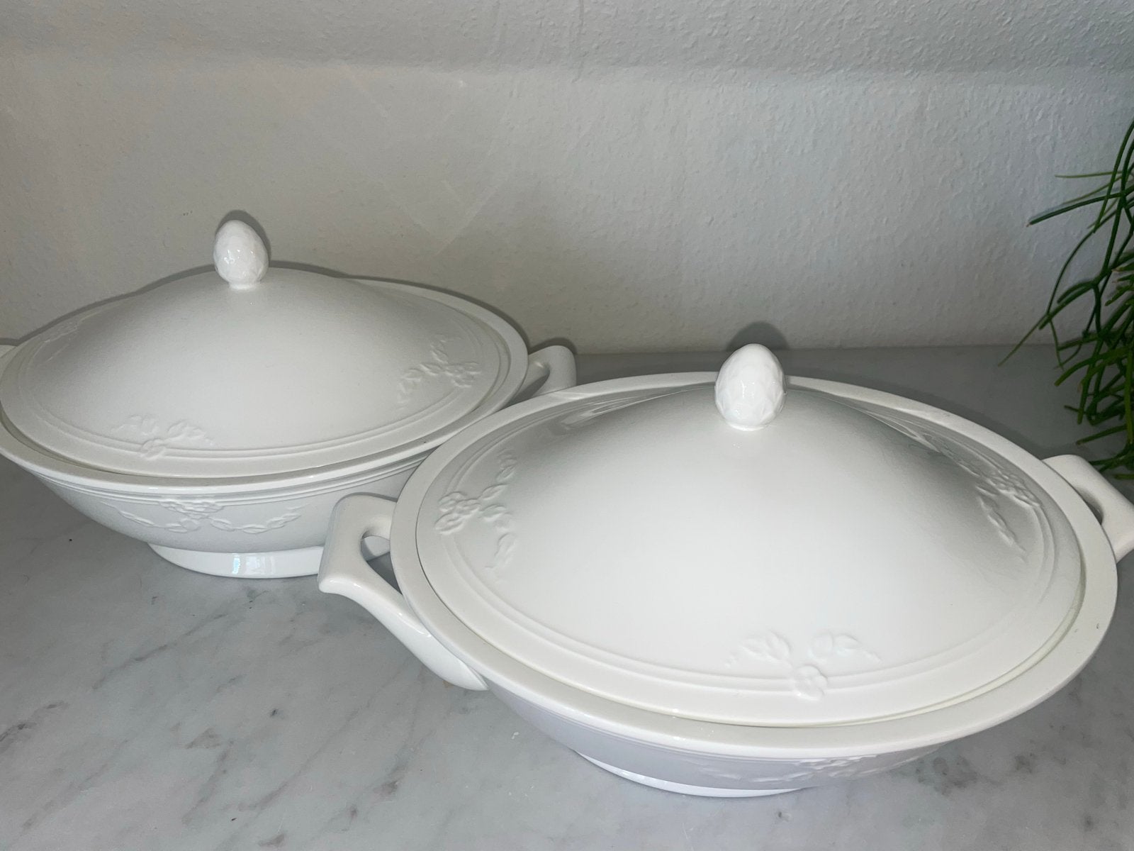 Villeroy & Boch Fiori Weiss dekschalen (2 stuks), Villeroy & Boch, Ophalen of Verzenden, Porselein, Schaal of Schalen