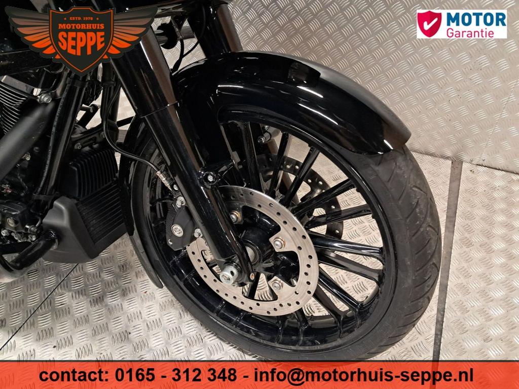 HARLEY-DAVIDSON ROAD GLIDE SPECIAL FLTRXS 2018, 2 cilinders, Bedrijf, Onbekend, Toermotor