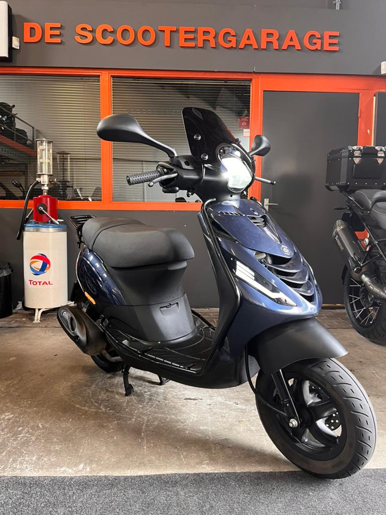Piaggio Zip brom 45km E3 Sp 2016 full midnight blue, Gebruikt, Piaggio, Piaggio, Zip