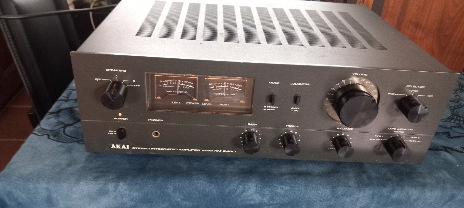 Akai AM2450 Versterker - Authentiek met VU-meters, Gebruikt, Ophalen, Overige merken, Minder dan 60 watt