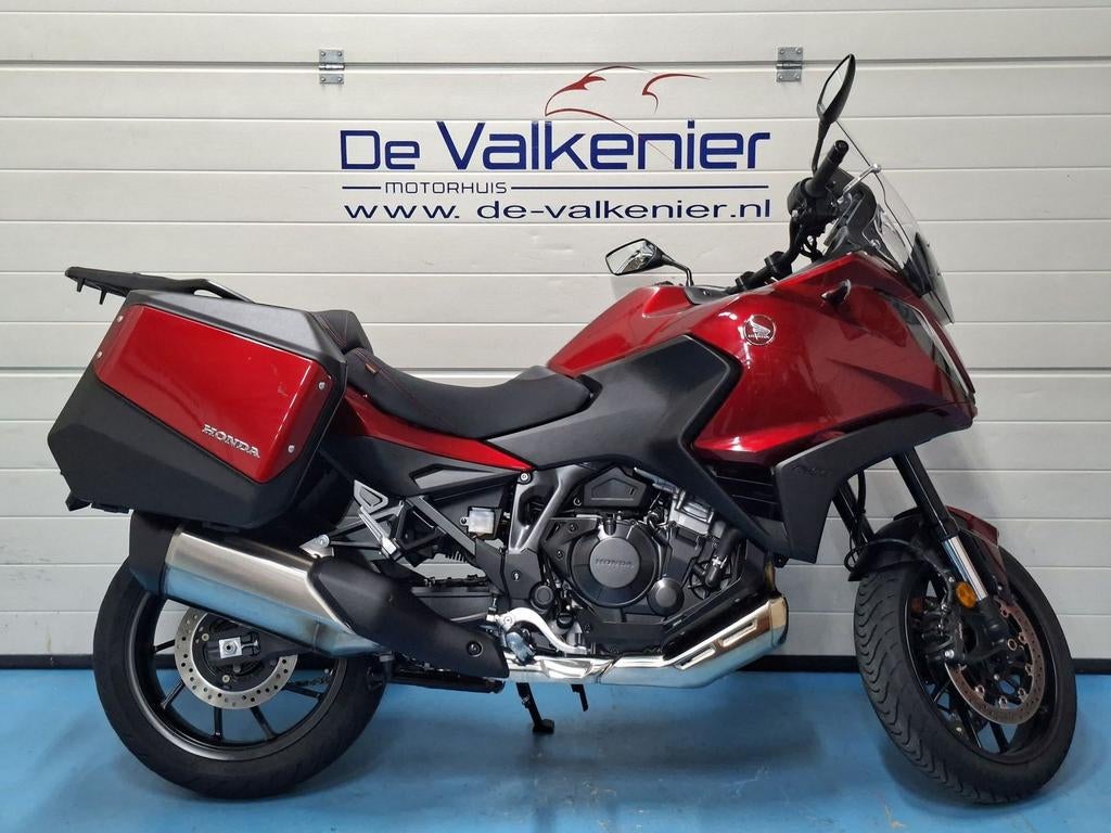 HONDA NT 1100 (bj 2024), Motoren, Motoren | Honda, 2 cilinders, HONDA, Bedrijf, Onbekend
