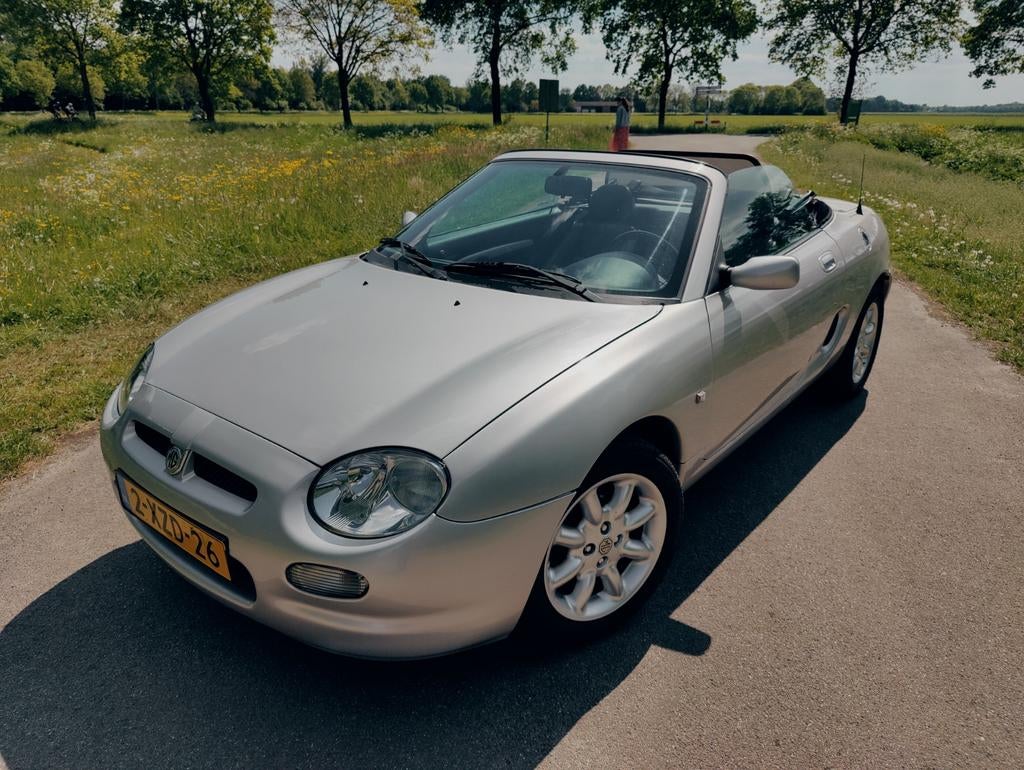 MG-F nette cabrio, veel voor weinig., Auto's, MG, Particulier, F, ABS, Airbags, Alarm, Bluetooth, Centrale vergrendeling, Elektrische buitenspiegels