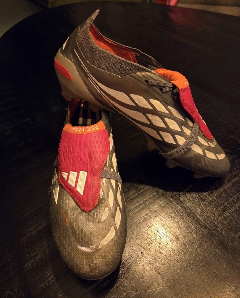 Adidas Predator voetbalschoenen - Maat 45 1/3, Ophalen, Maat XL, Schoenen, Zo goed als nieuw