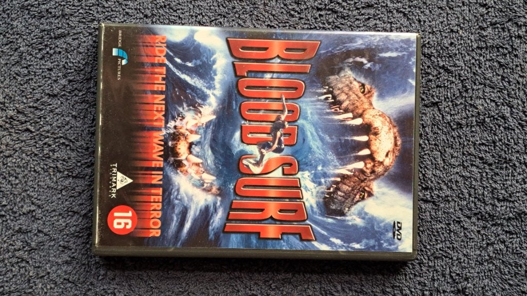 Blood Surf, Vanaf 16 jaar, Verzenden, Zo goed als nieuw