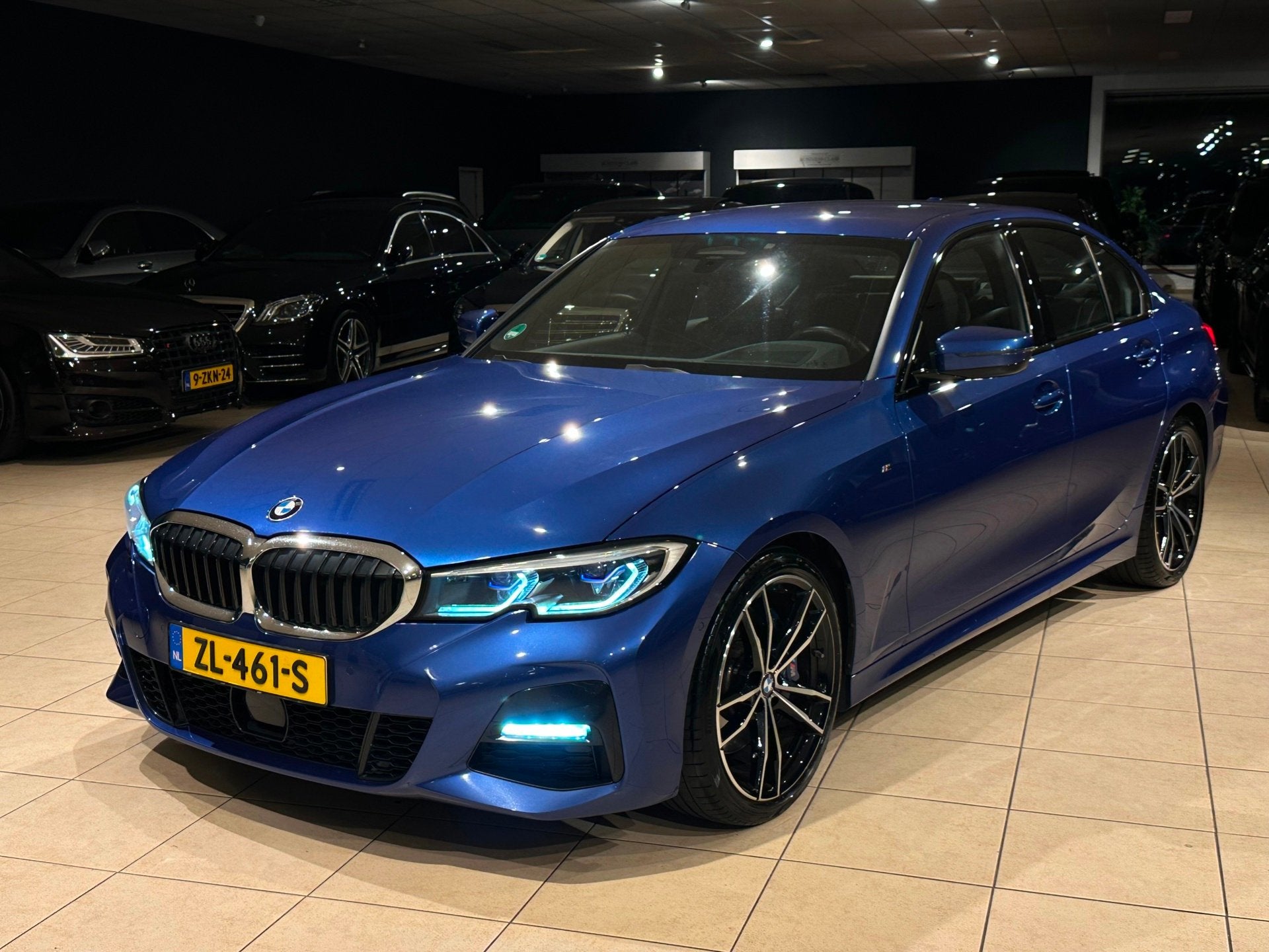 BMW 3-serie 330d M-SPORT/ACC/LASER/TREKHAAK/HUD/DEALER, Auto's, BMW, Automaat, Achterwielaandrijving, 2993 cc, Automatische klimaatregeling