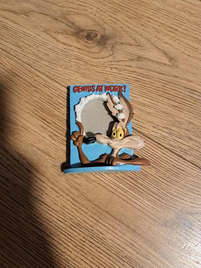 Wile E. Coyote pasfoto houder, Ophalen of Verzenden, Hout