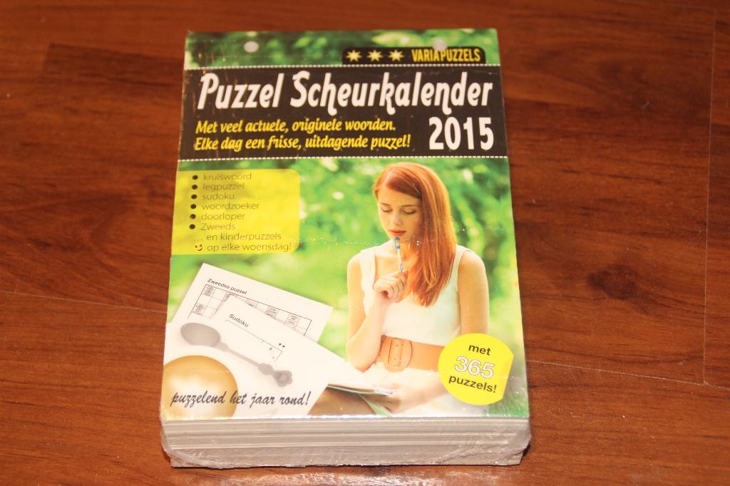 Puzzel Scheurkalender 2015 - Varia Puzzels, Ophalen of Verzenden, 500 t/m 1500 stukjes, Nieuw, Puzzelboek