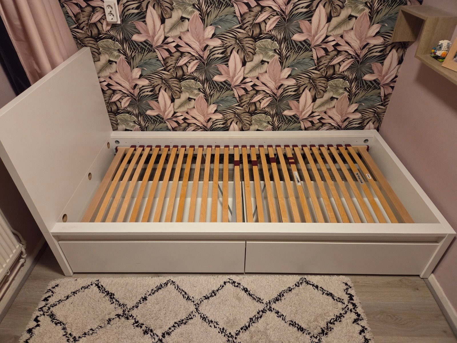 IKEA Malm bedframe 90x200cm met lattenbodem en bedlades, Ophalen, Gebruikt, 90 cm, Eenpersoons