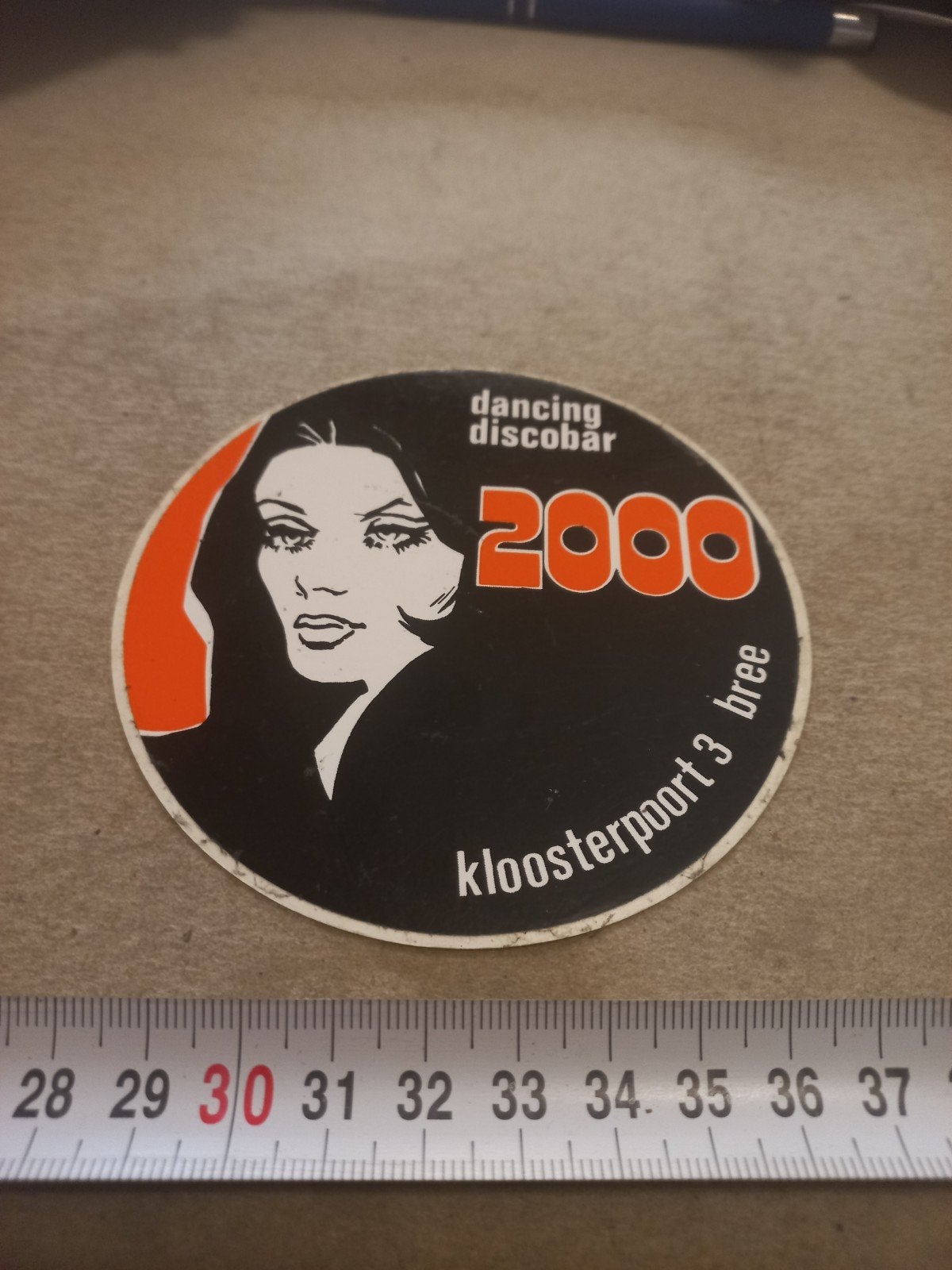 Vintage sticker Dancing Discobar 2000 Bree, Ophalen of Verzenden, Gebruikt