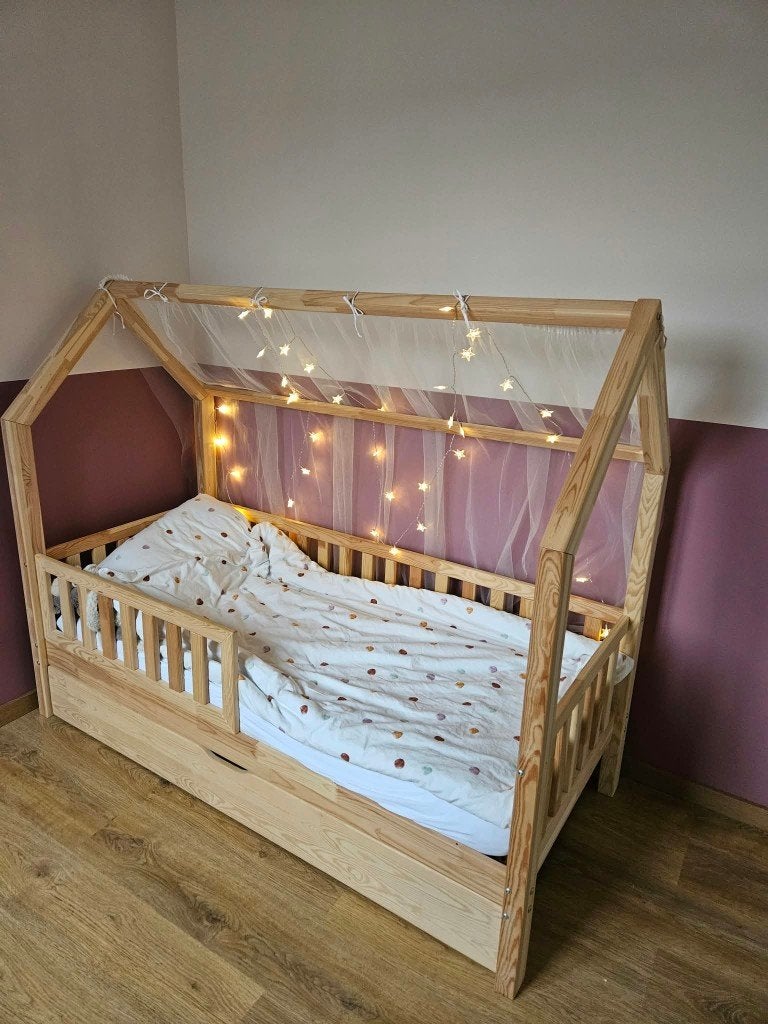 Huisjesbed Petit Puk 70x160 met lade en matras, Kinderen en Baby's, 70 tot 85 cm, Zo goed als nieuw, 160 tot 180 cm, Ophalen