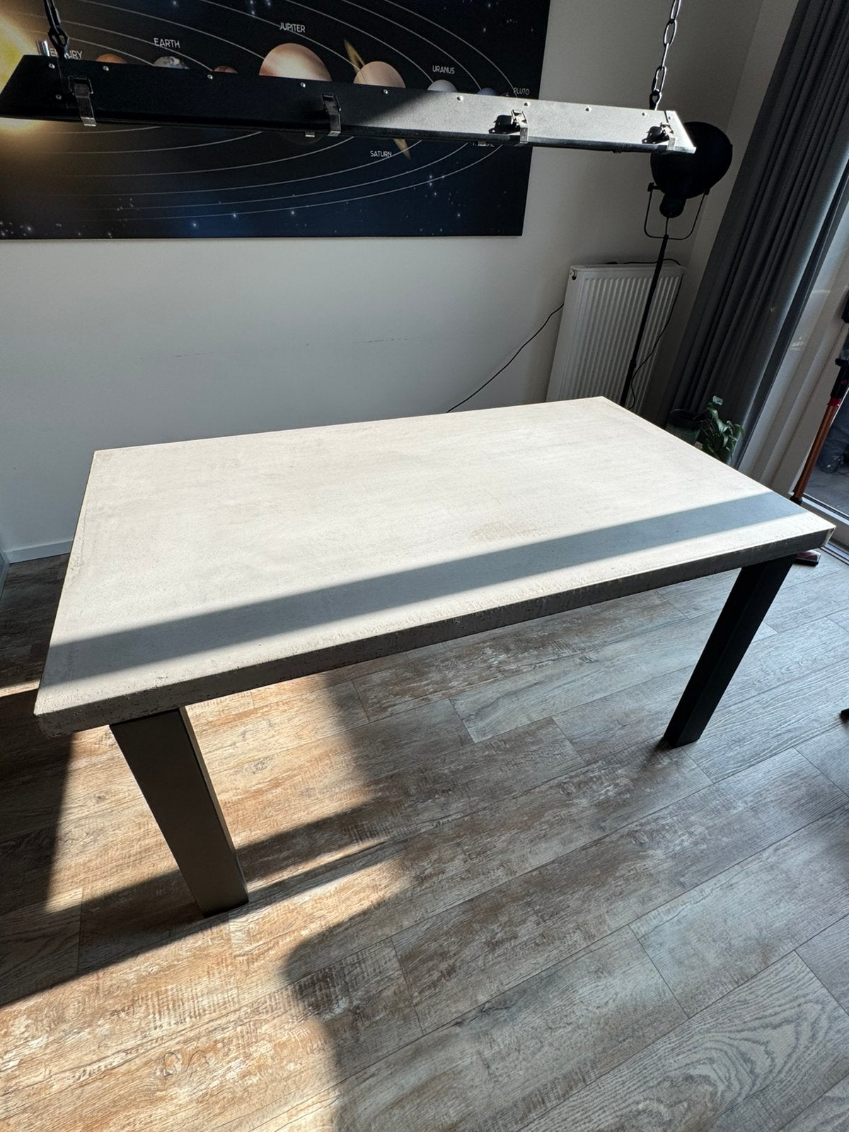 Eettafel Betonlook!, Ophalen, 50 tot 100 cm, Zo goed als nieuw, 150 tot 200 cm