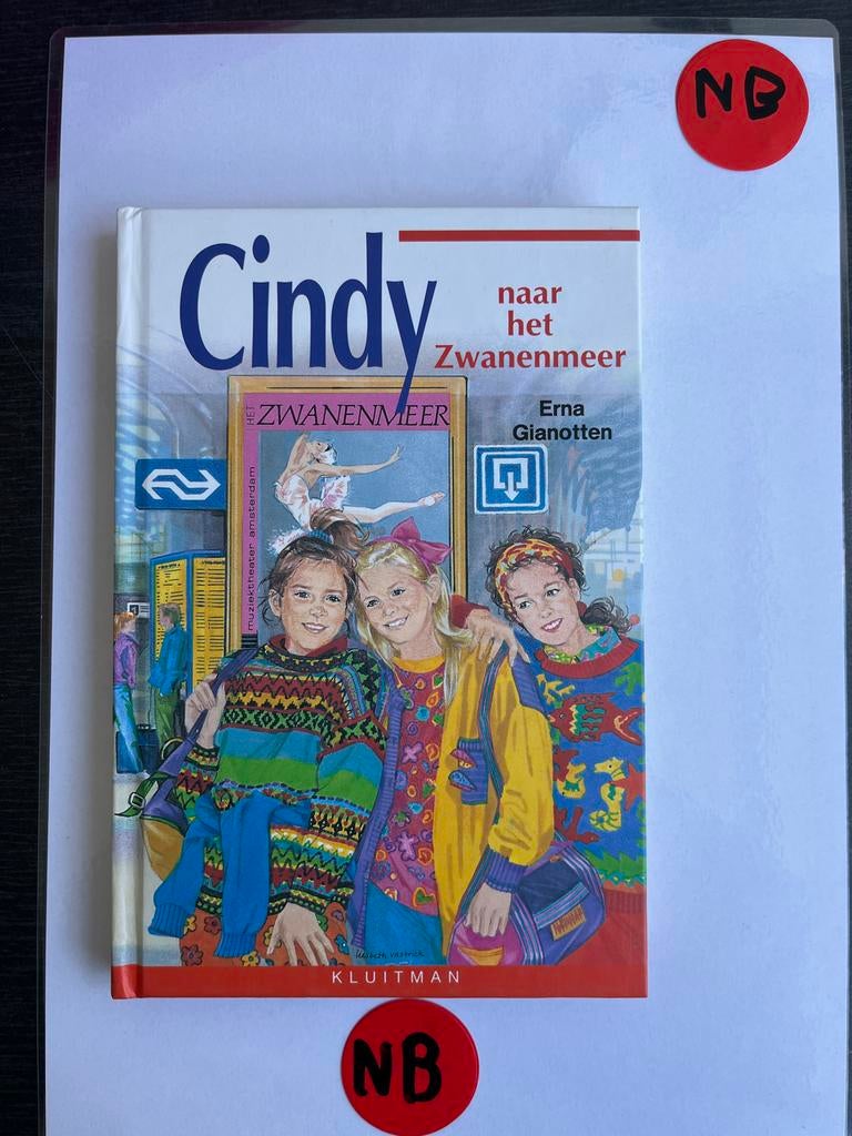 Cindy naar het Zwanenmeer - Erna Gianotten, Ophalen of Verzenden, Zo goed als nieuw, Fictie algemeen